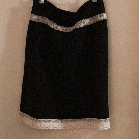 Arden B. Vintage Black Skirt With White Lace Trim Size 10 - Picture 6 of 9